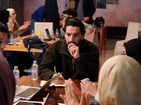 Yahya Mdarhri at a Citoyens en Action session